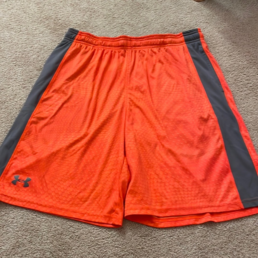 Under Armour orange shorts